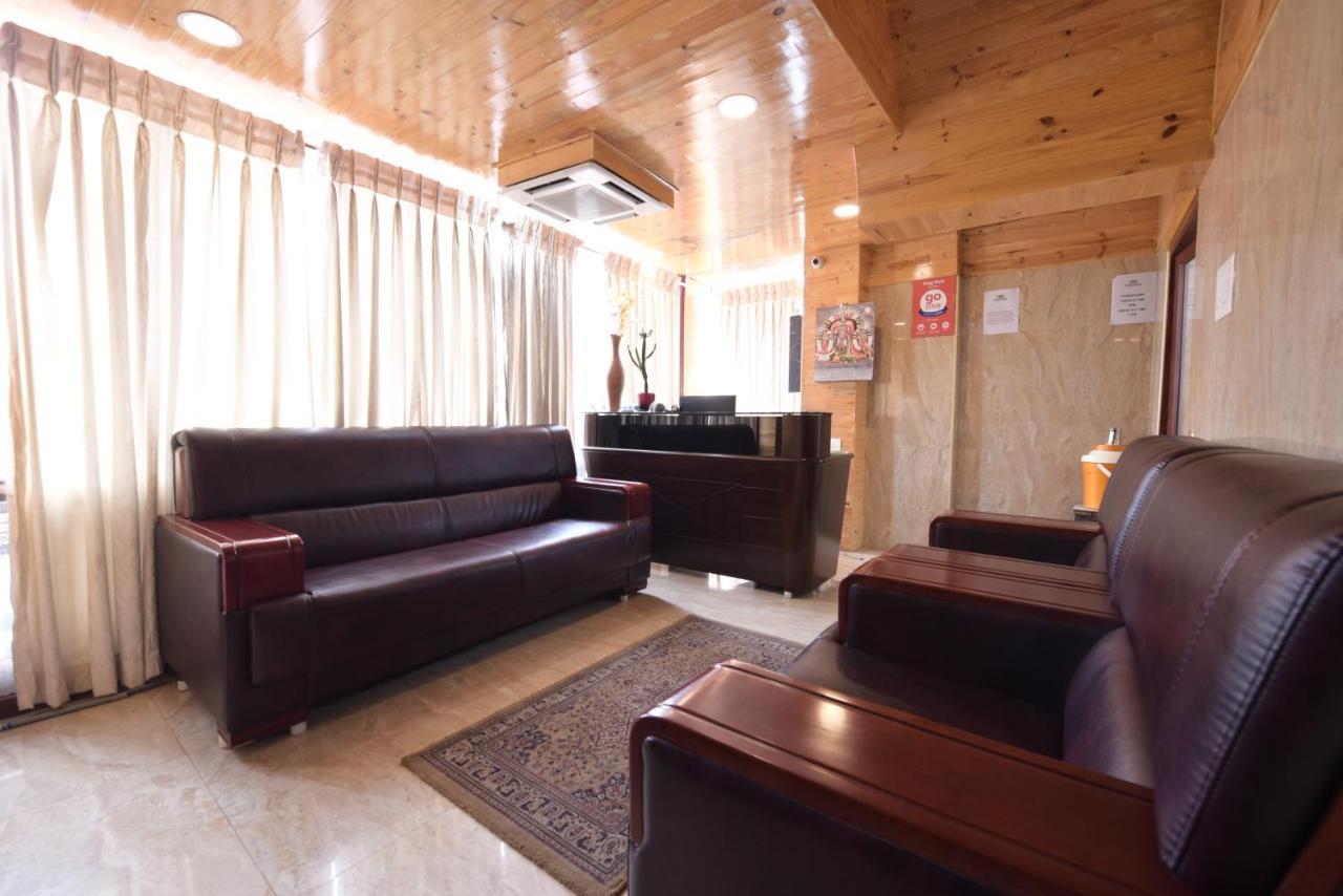 Hotel King Park Пондичерри Экстерьер фото